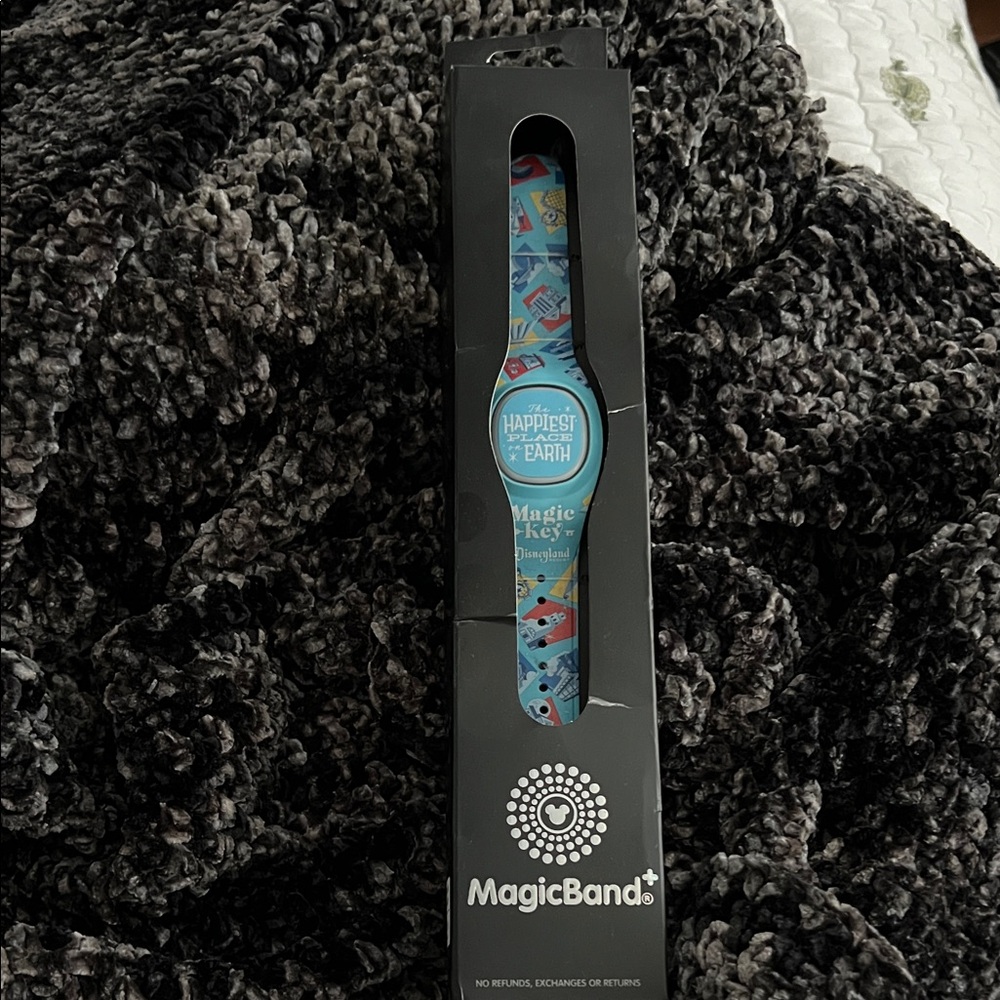 Disney MagicBand in Blue with Multicolor Design